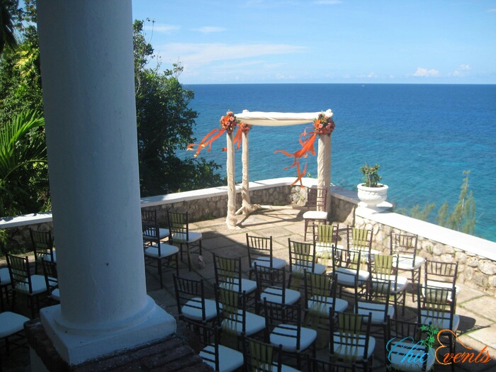 2. Some villas in Jamaica can take you on a breathtaking voyage across the Caribbean Sea